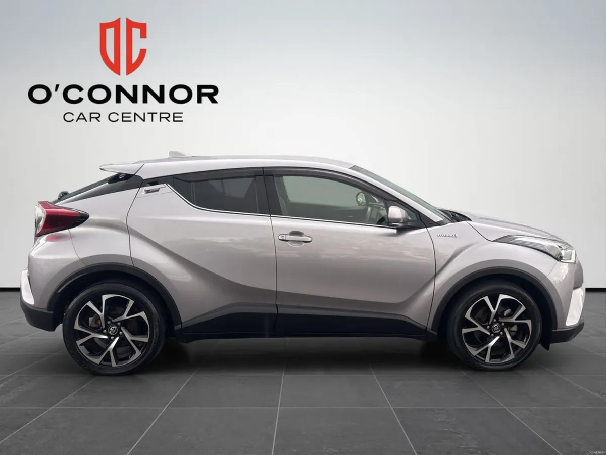 Toyota C-HR Looks like the future, drives like a T - Image 2