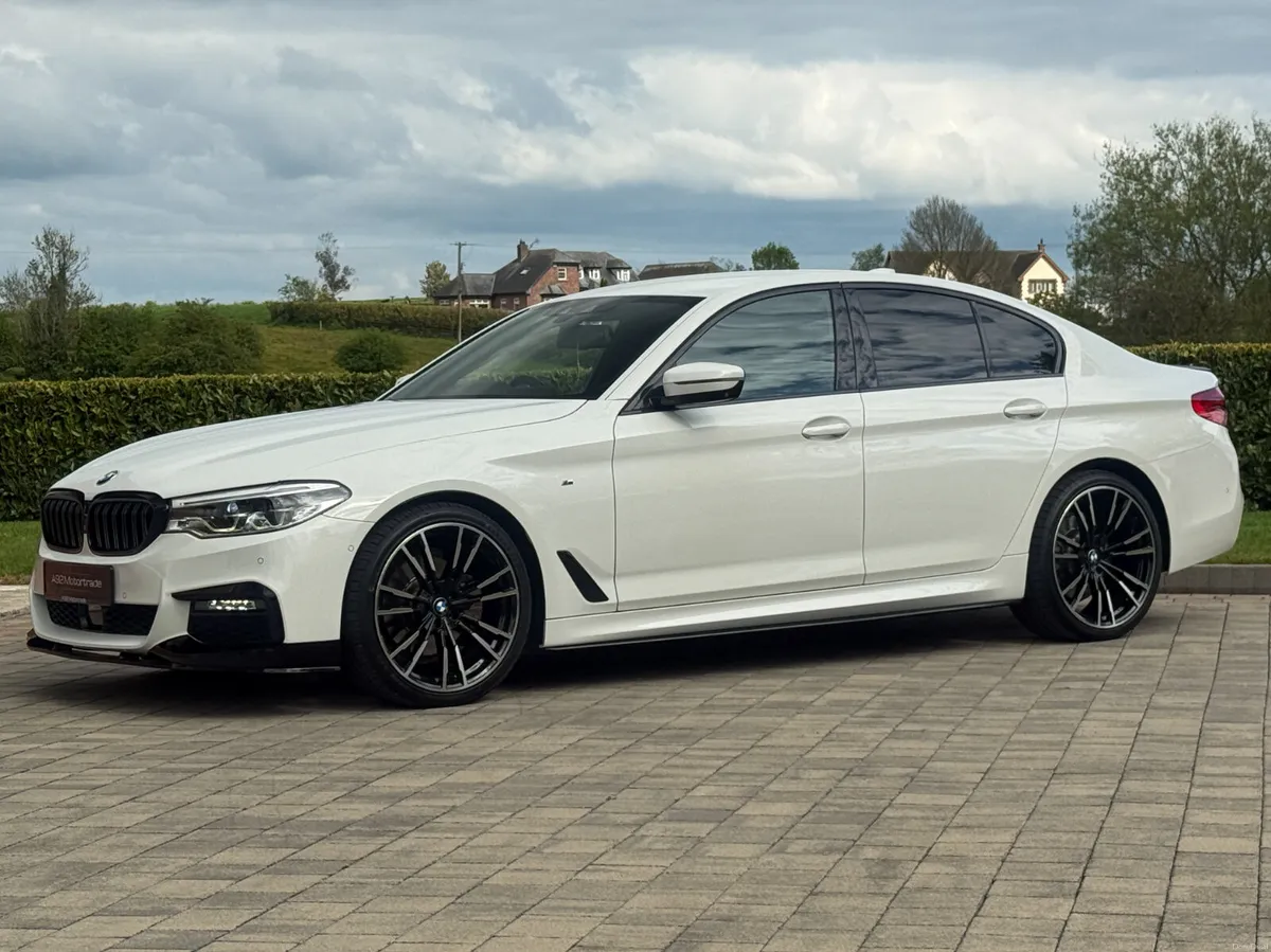 2018 BMW 523d M Sport - Image 2