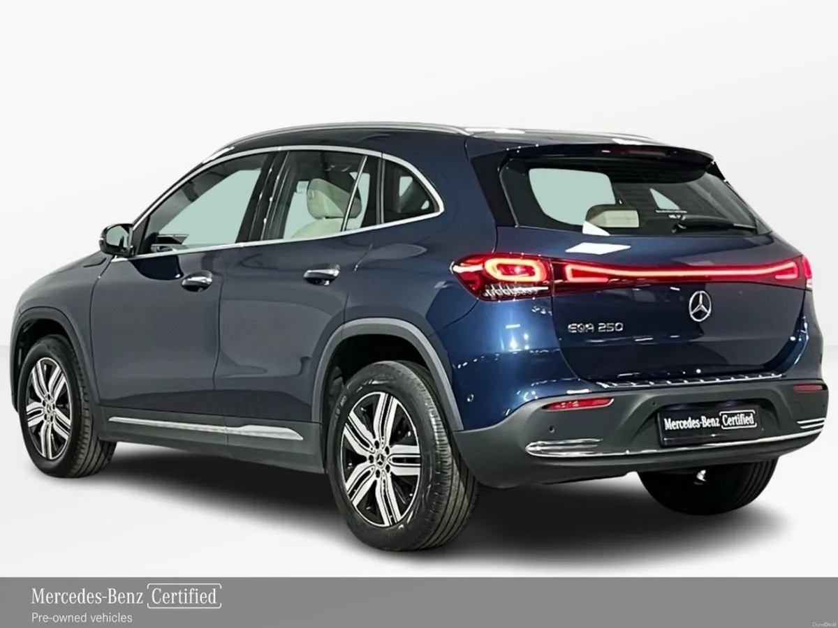 Mercedes-Benz EQA 250 Progressive - 18 Inch Alloys - Image 4
