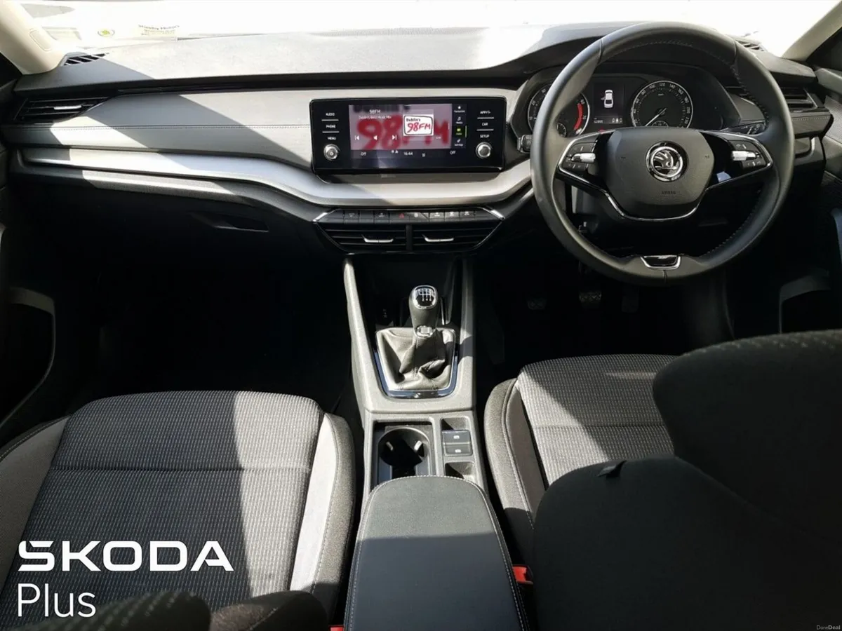 Skoda Octavia OCTAVIA AMB 1.0TSI 110HP - Image 2