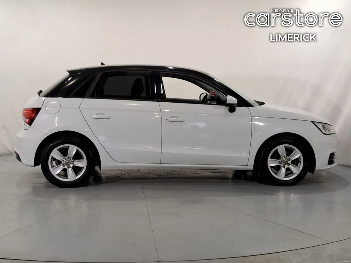 Audi A1 1.0 - Image 2