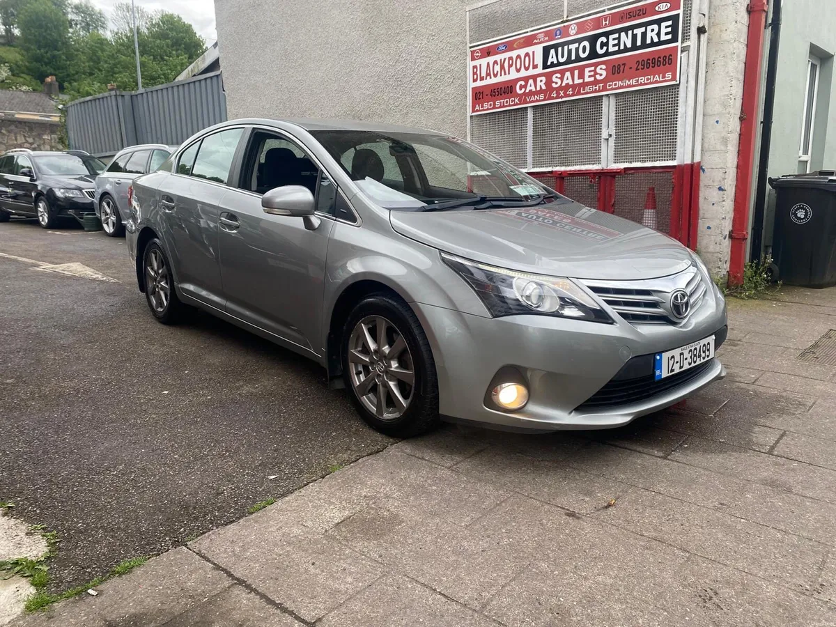 Toyota Avensis 2012 - Image 3