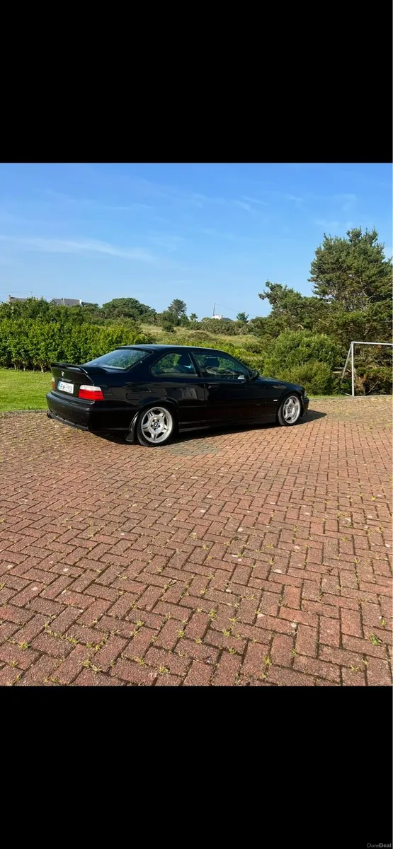 BMW E36 - Image 4