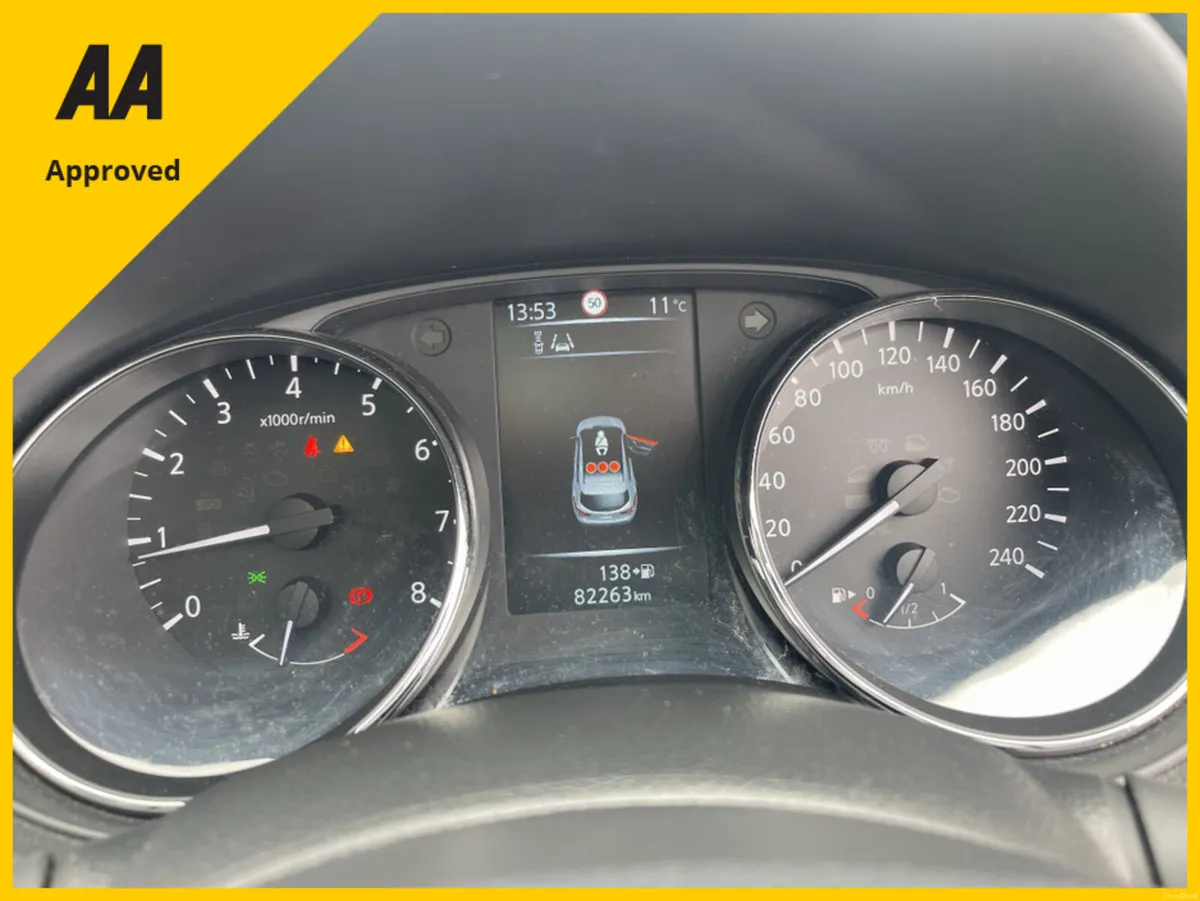 Nissan Qashqai 1.2 PET SV PREMIUM FREE DELIVERY - Image 4
