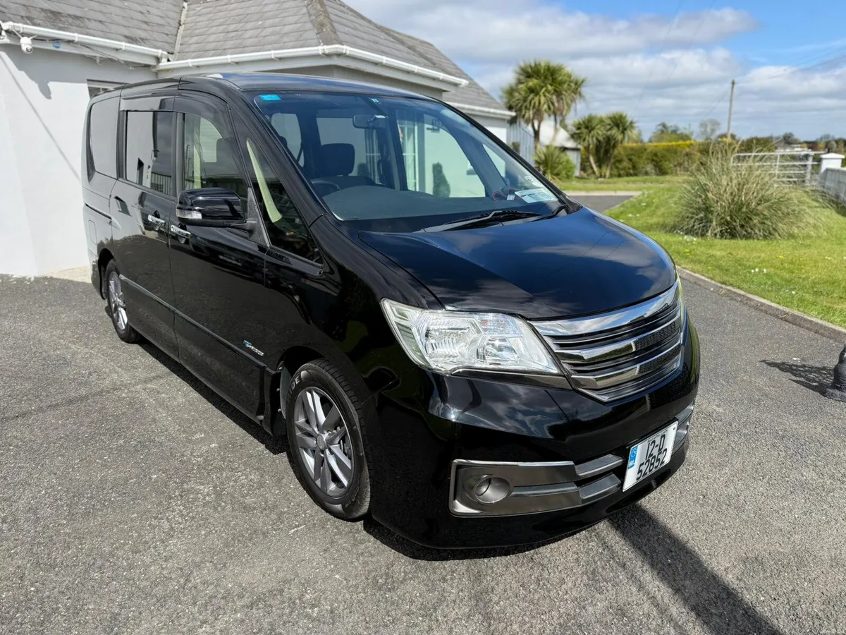 Nissan Serena 7 Seater Hybrid NCT'd - Image 2