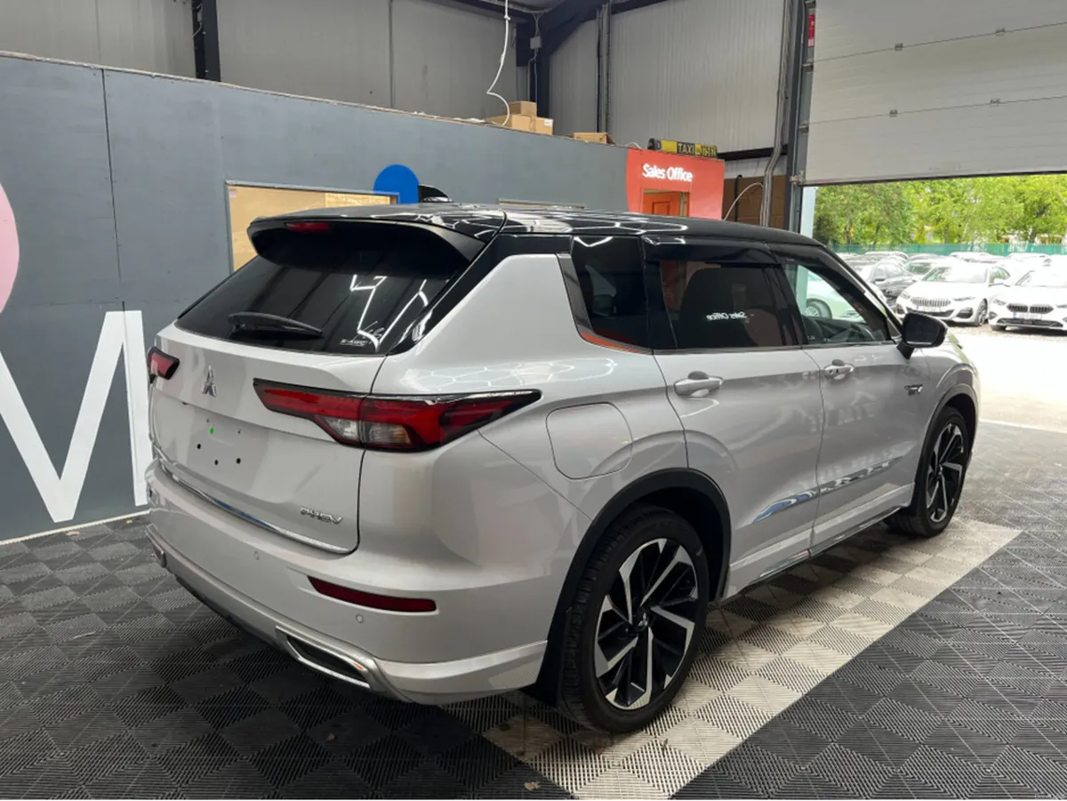 Mitsubishi Outlander €39950 2023 MITSUBISHI OUTLAN - Image 2