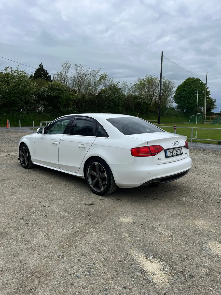 Audi A4 2012 - Image 3