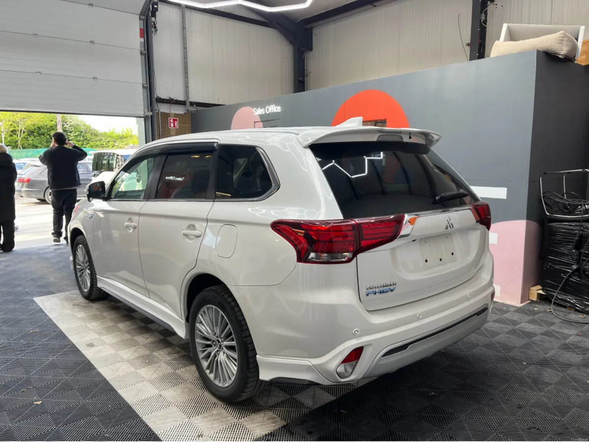 Mitsubishi Outlander 2019 MITSUBISHI OUTLANDER 2.4 - Image 4