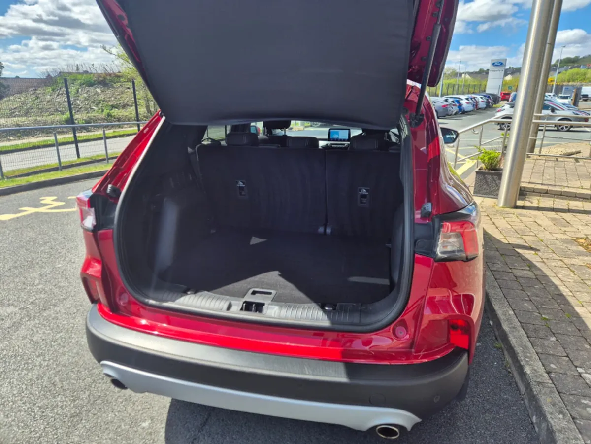 Ford Kuga TITANIUM 5DR 2.5 PHEV 225 S6 - Image 5