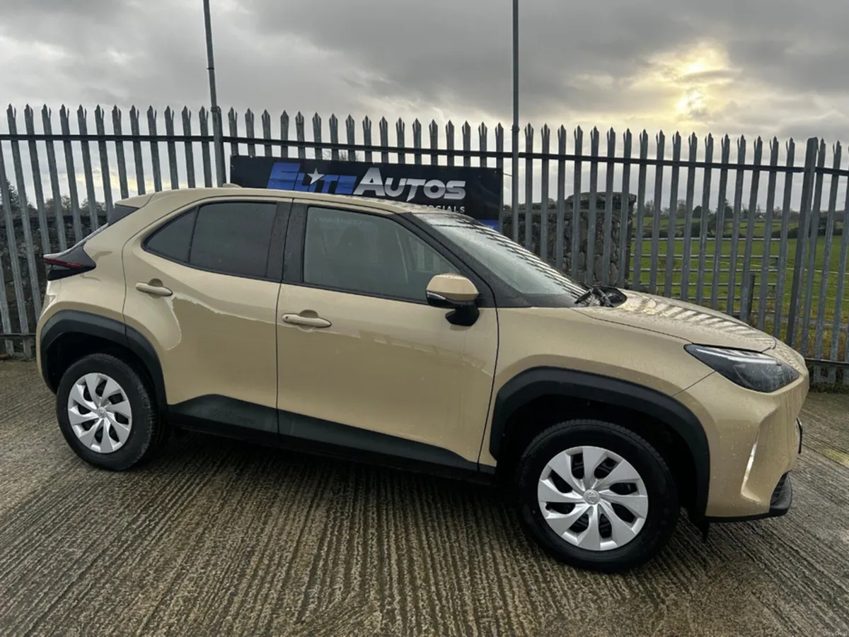 Toyota Yaris Cross G Pack Self Charging Hybrid - Image 2