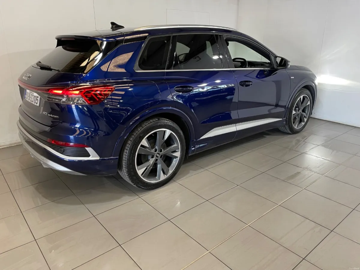 Audi Q4 e-tron 40 E-TRON S LINE  SUNROOF BATTERY H - Image 3