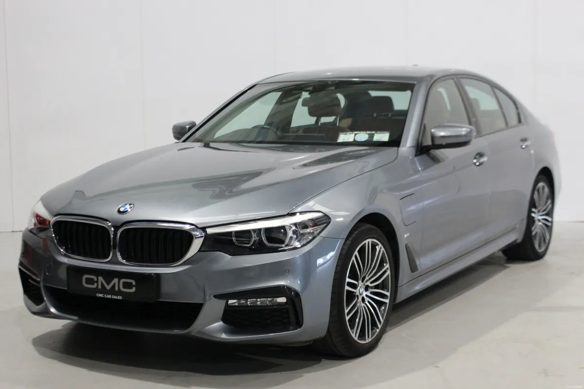 BMW 530e 2018  Cognac Leather - Image 3