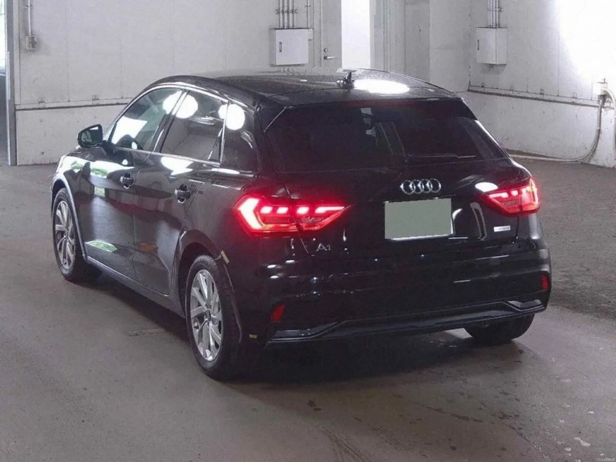 Audi A1 1.0 AUTOMATIC TFSI - FACTORY ALLOYS - CRUI - Image 2