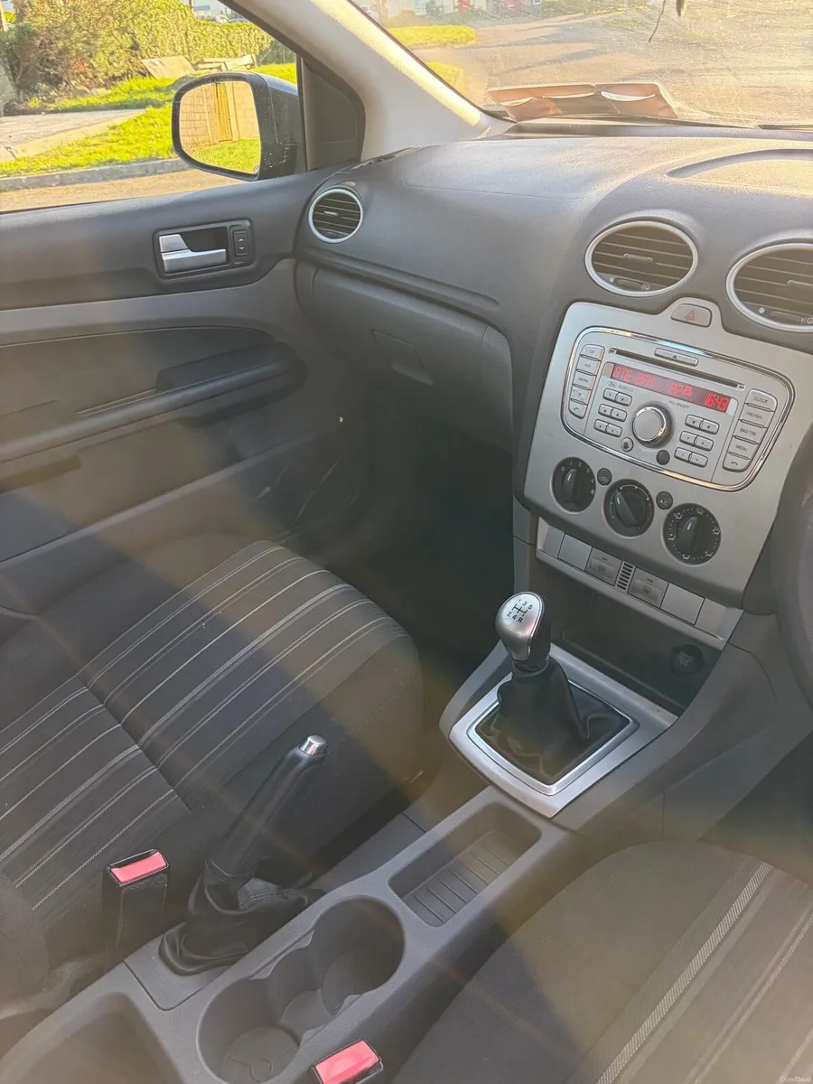 Car - Image 4