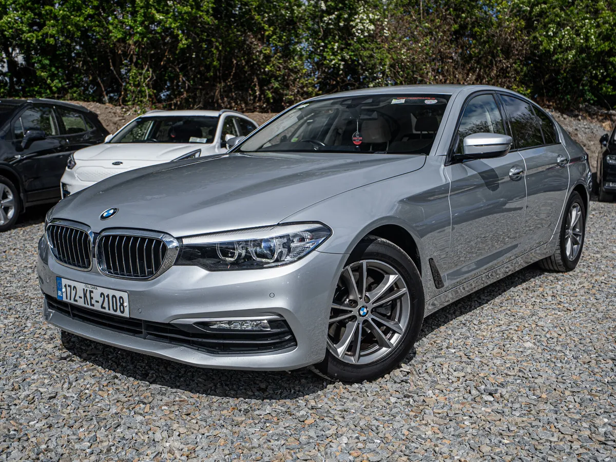 172 BMW 520d G30 Automatic/FSH/Warranty/New Showro - Image 4