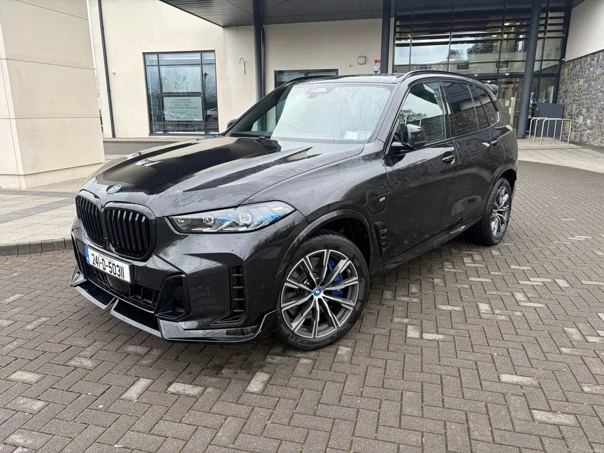 2024 BMW X5 xDrive50e M Sport Hybrid - Image 4