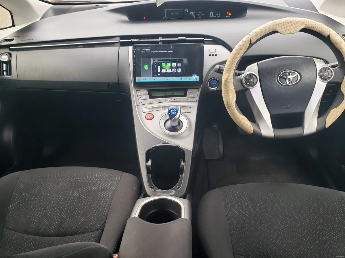 Toyota Prius 2014 - Image 3