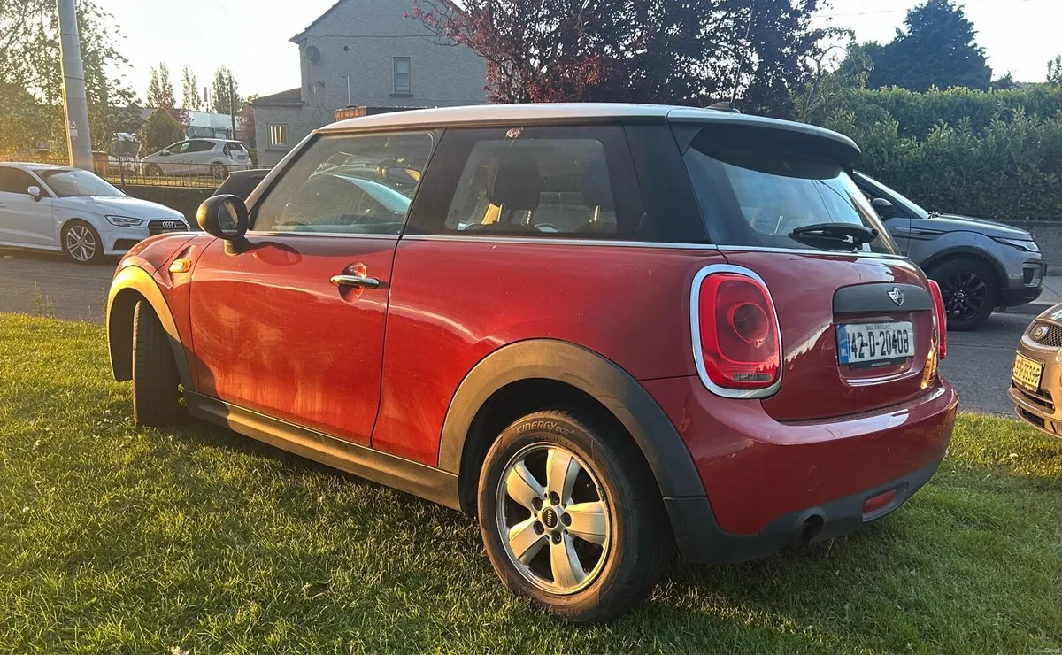 Mini One - Image 4