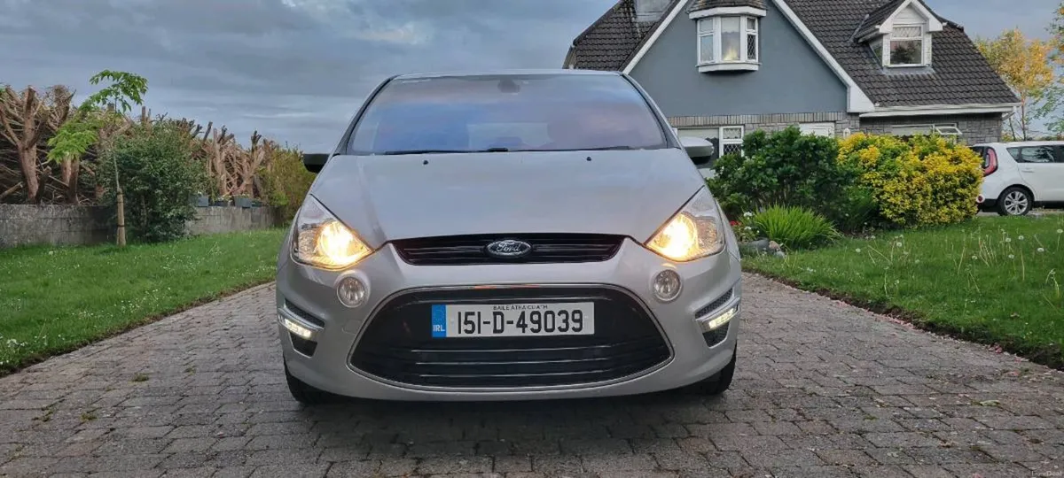 2015 Ford S-Max Titanium (Auto) - Image 3