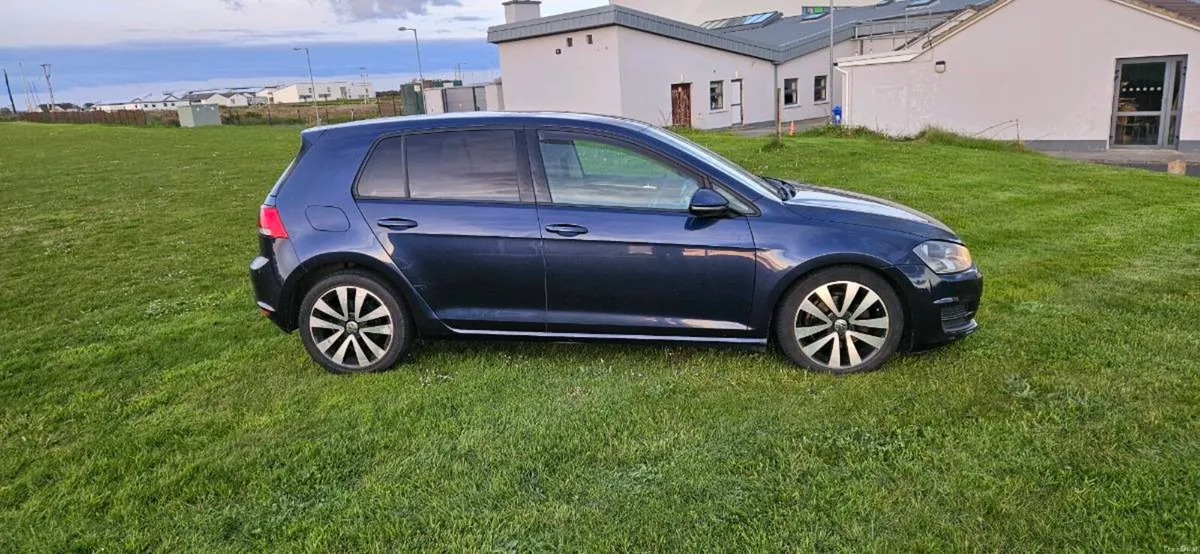 €5750ono 2014 Volkswagen Golf - Image 2