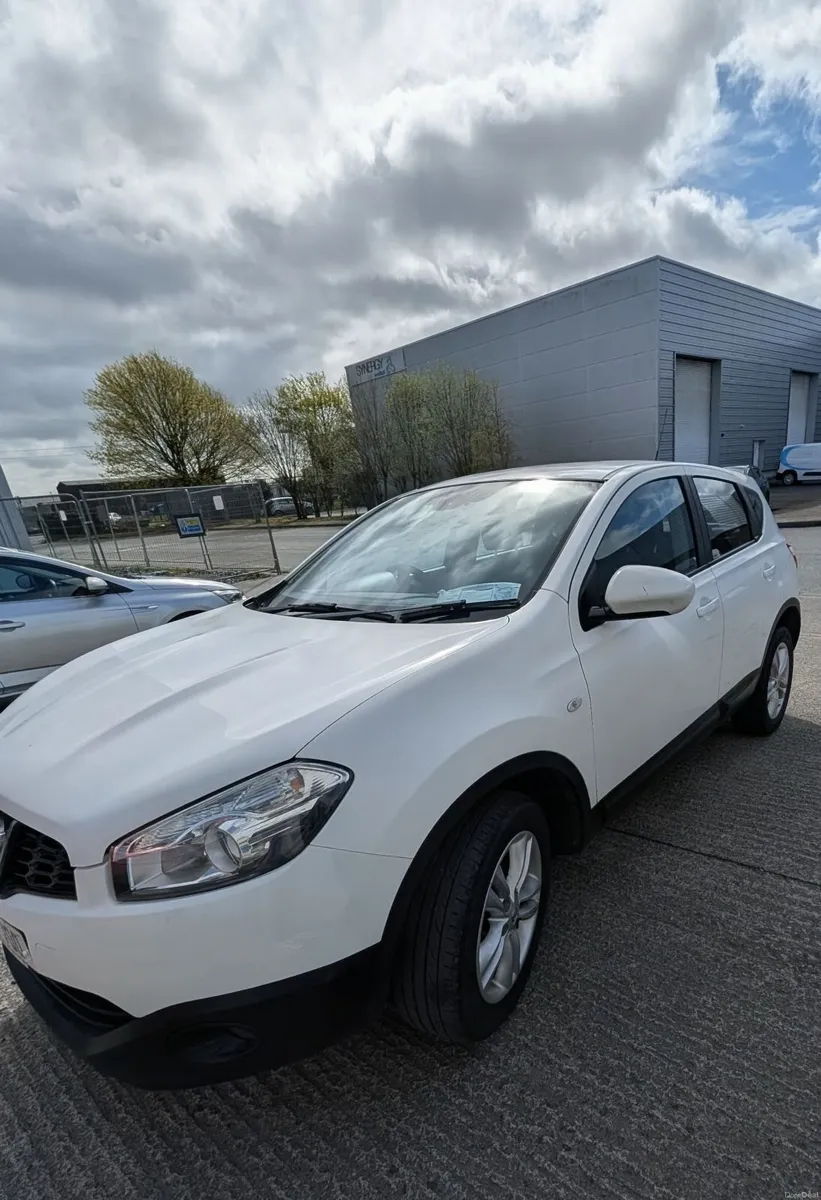 Nissan Qashqai 2013 - Image 1