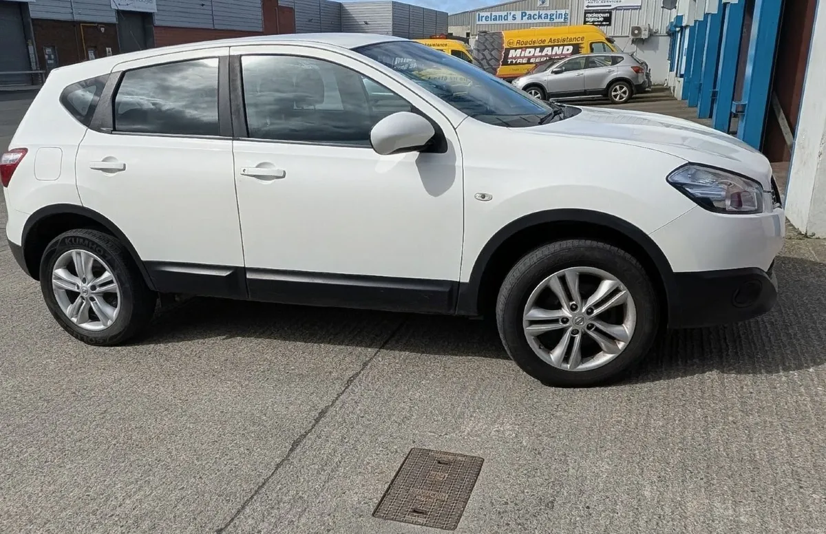 Nissan Qashqai 2013 - Image 3