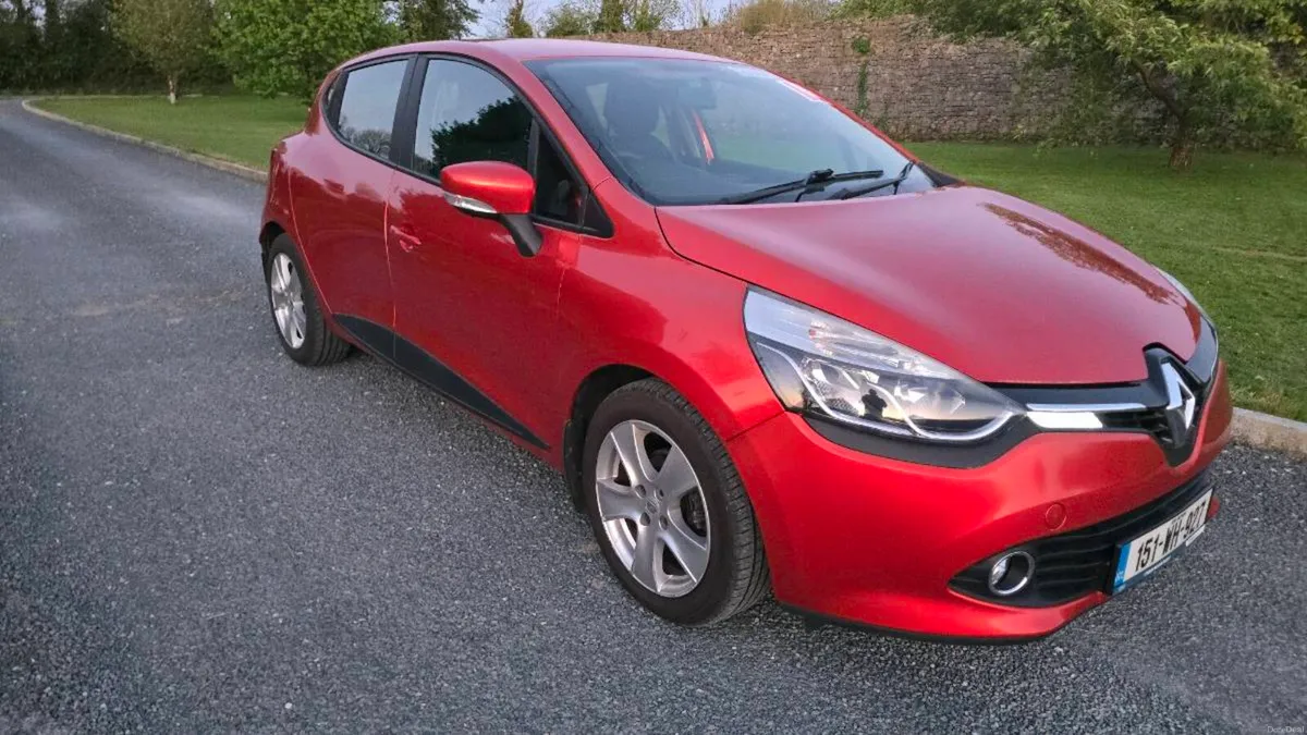 Renault Clio - Image 1