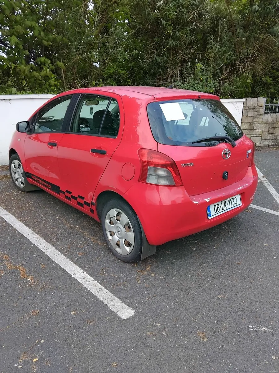 Toyota Yaris - Image 4