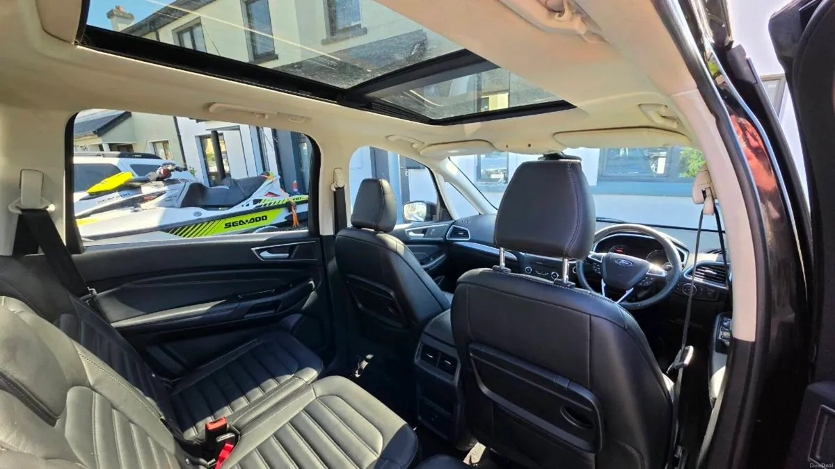 Ford Galaxy Titanium - Image 4