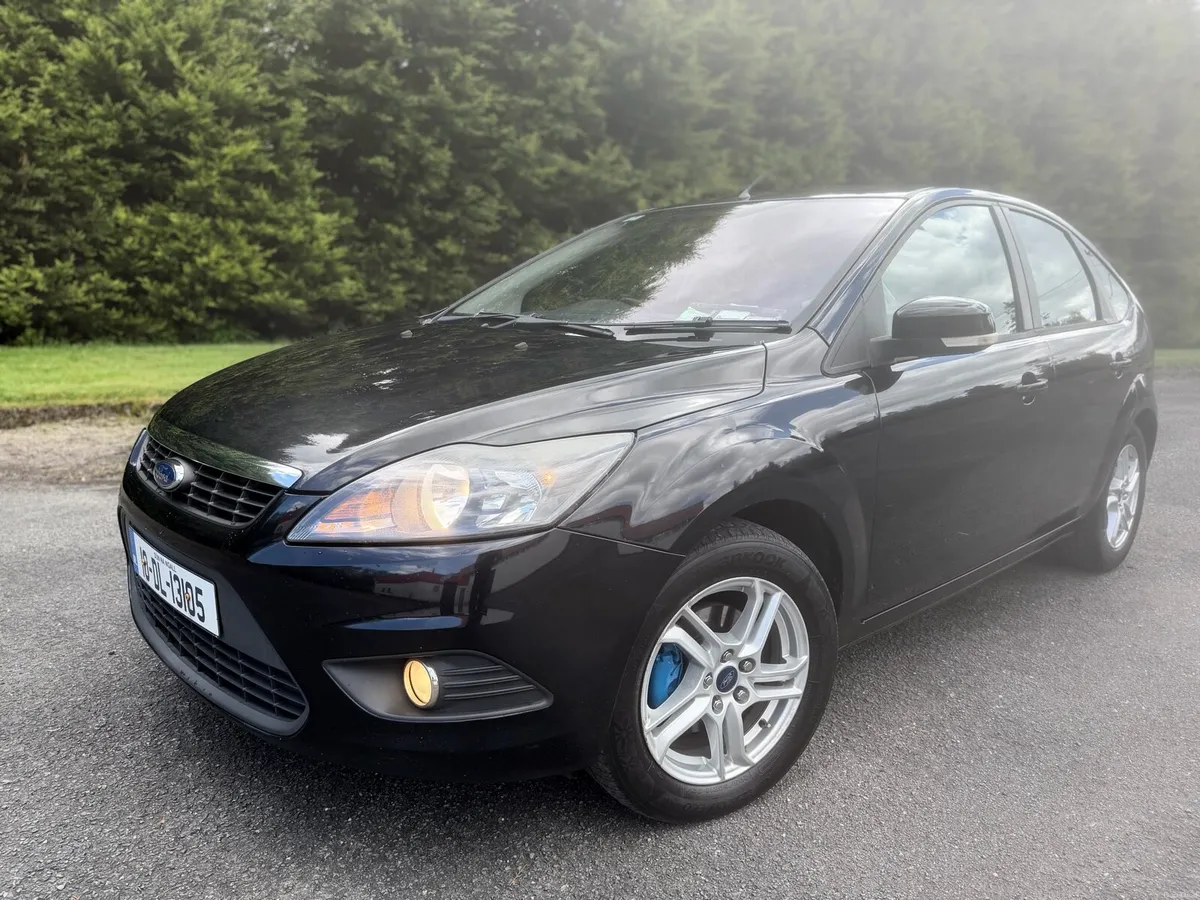 2010 ford focus NEW NCT 02-27 taxed 09-26 - Image 1