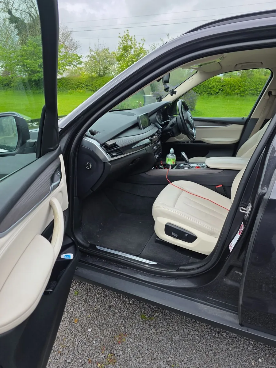 BMW X5 2015 - V good @ 100% - Image 3