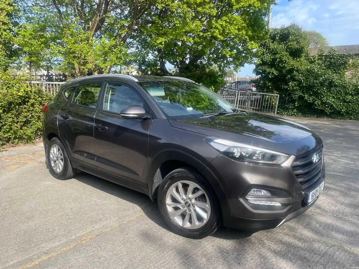 Hyundai Tuscon - Image 2