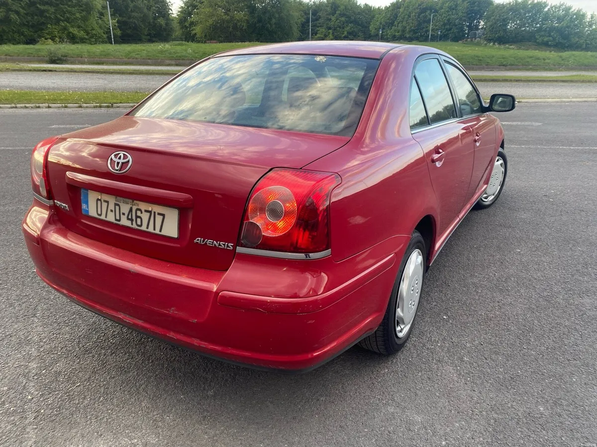 Toyota Avensis - Image 3
