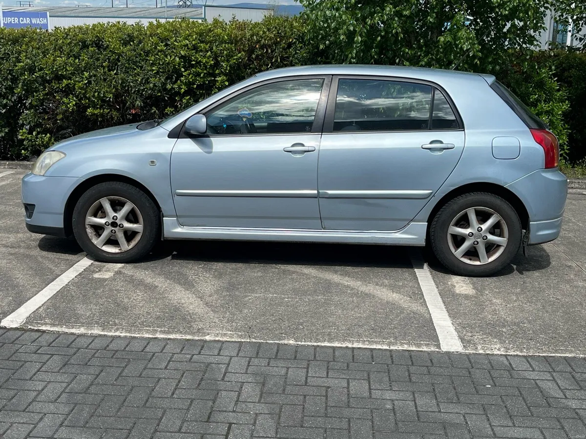 2005 Corolla 1.4 petrol, NCT 5/27, 2 Owners - Image 1