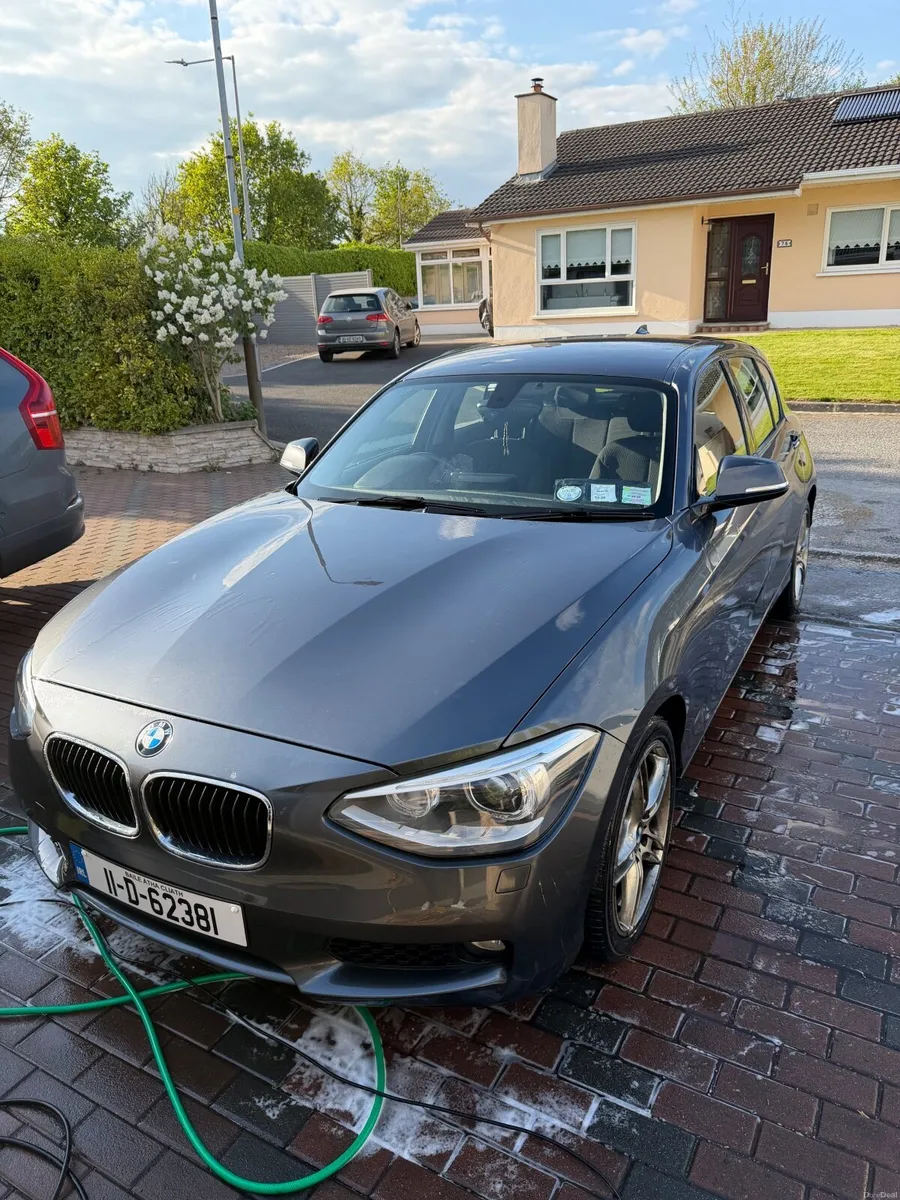 BMW 1-Series 2011 - Image 1