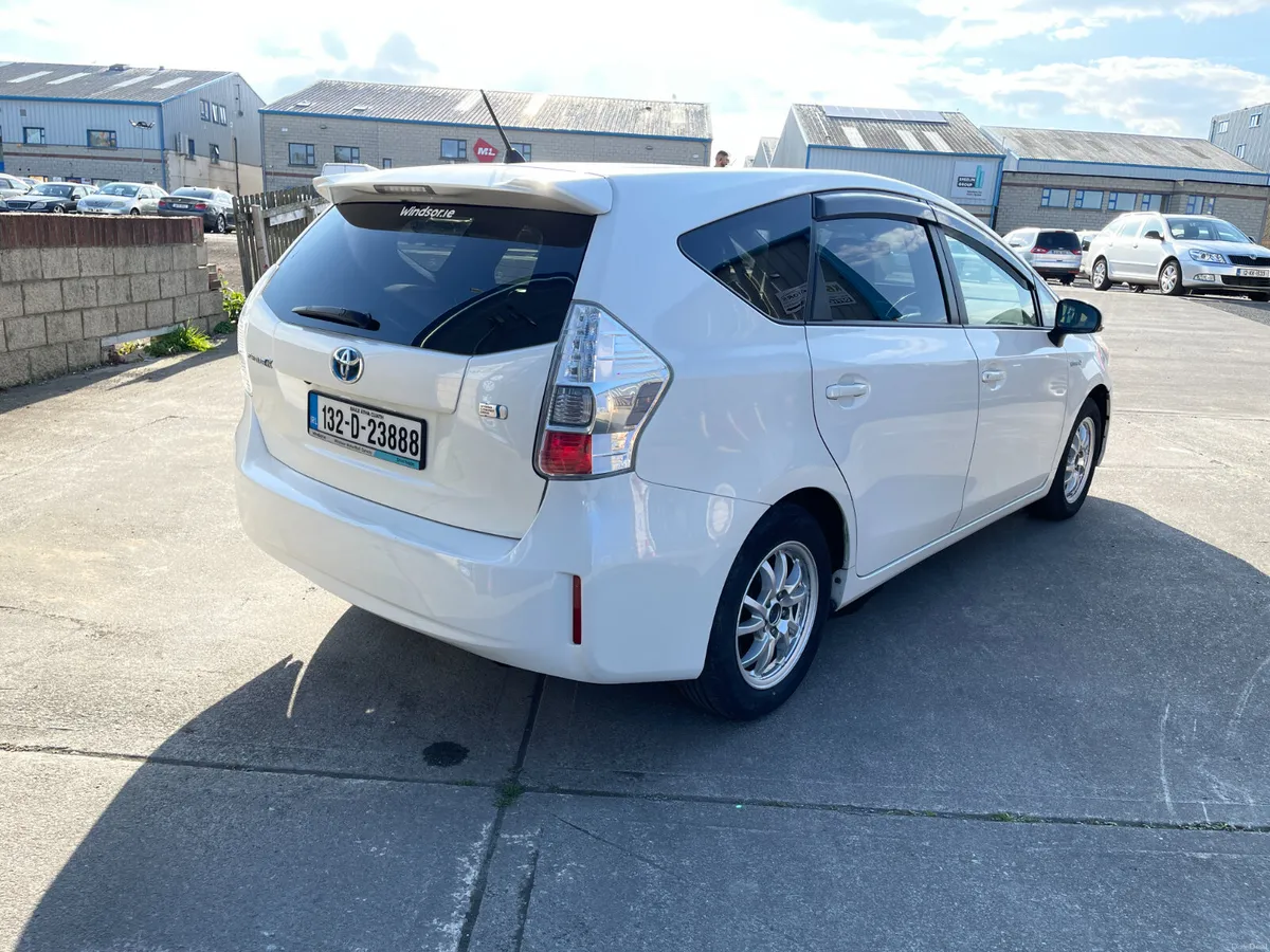 2013,Toyota Prius Alpha Hybrid  7 Seater Automatic - Image 5