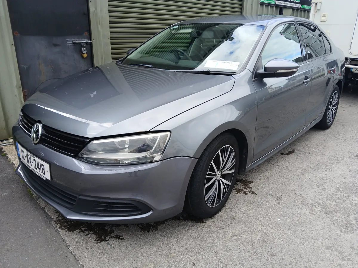 Volkswagen Jetta diesel automatic 2012 - Image 6