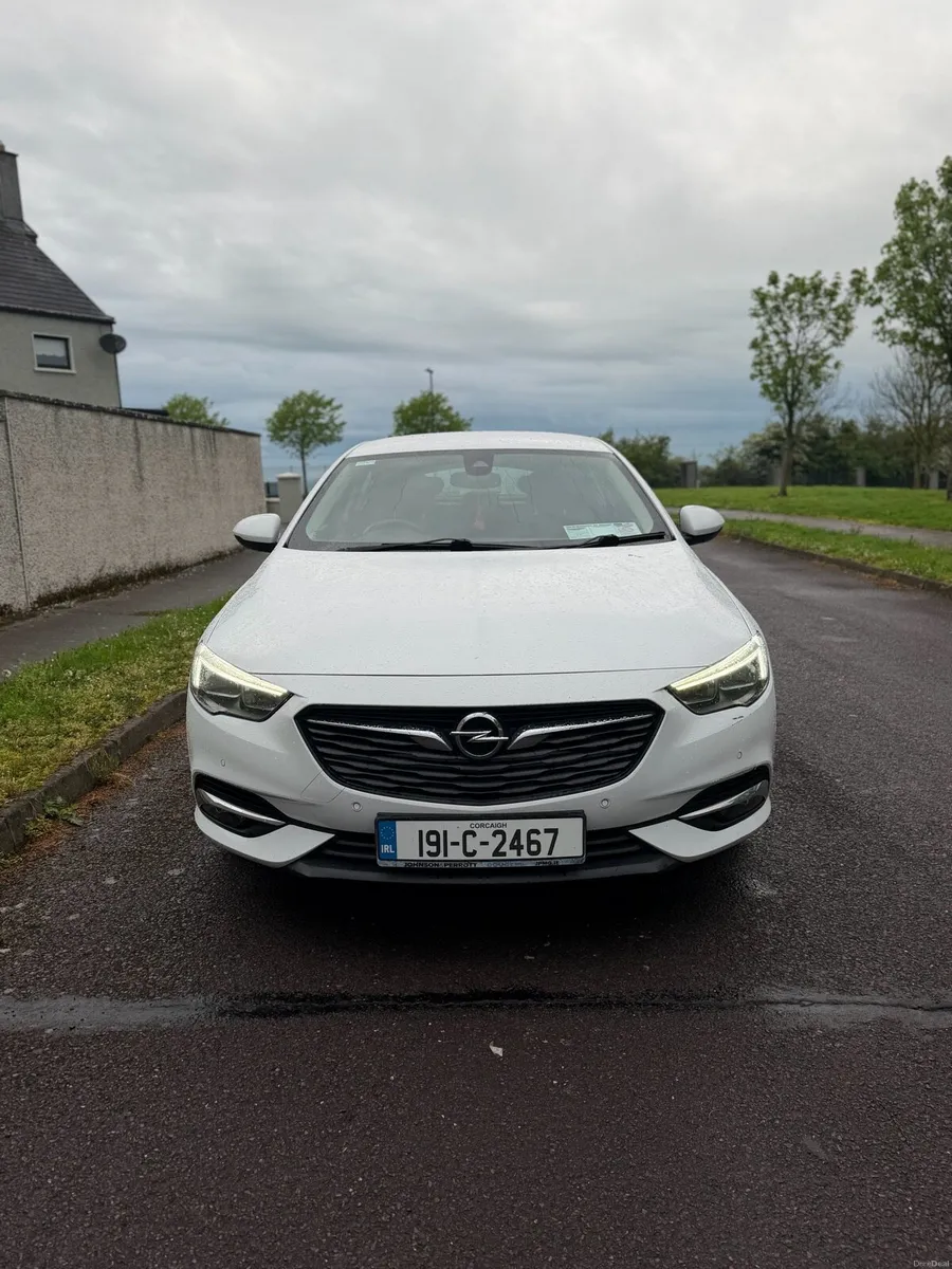 Opel Insignia grand sport SRI - Image 2