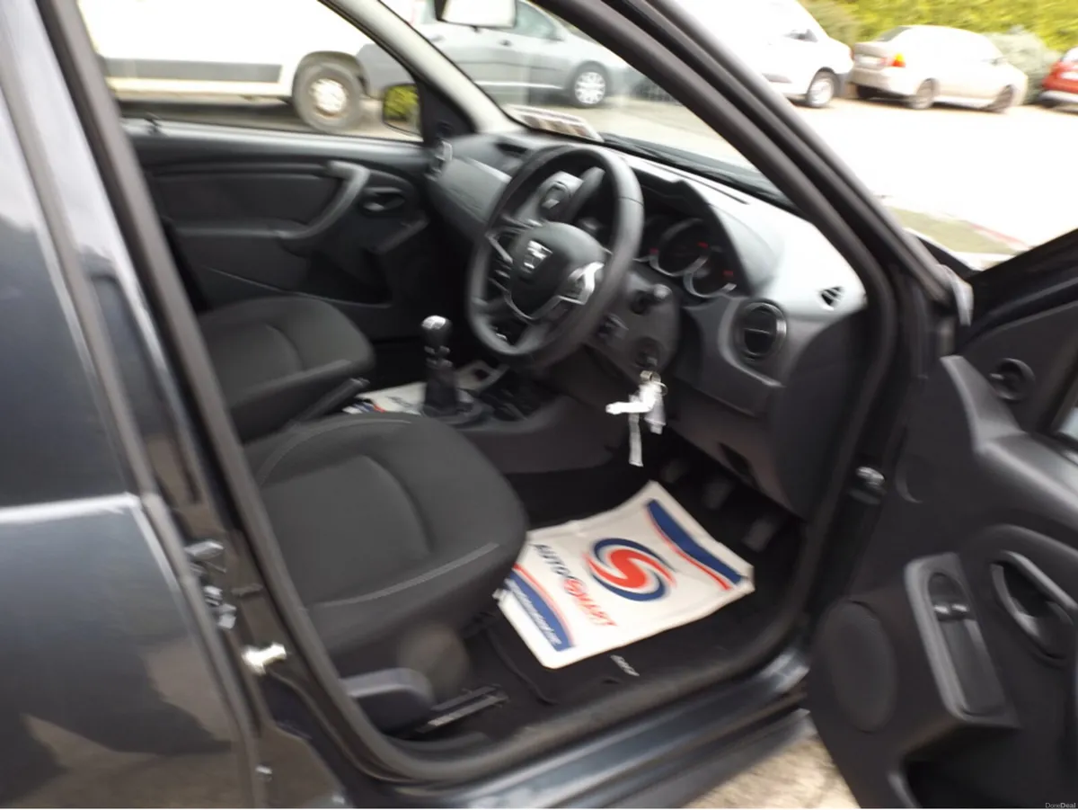 Dacia Duster ALTERNATIVE 1.5 DCI 110 4DR - Image 3
