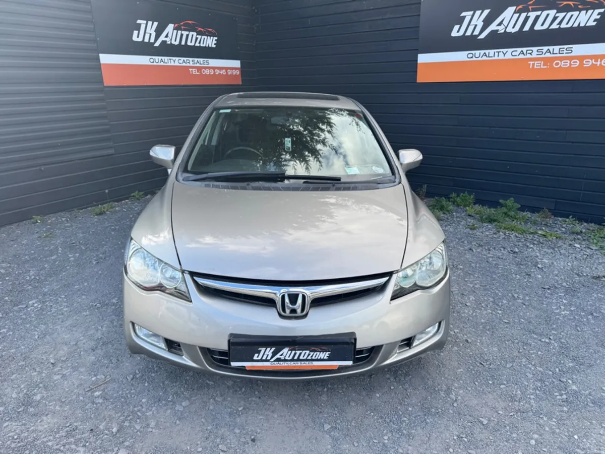 Honda Civic 1.8I SES 4 DOOR 4DR - Image 2
