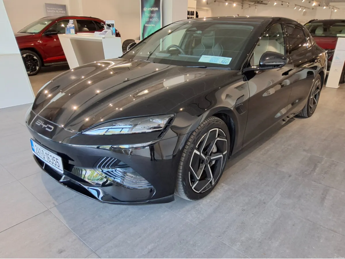 BYD SEAL 82.5 kWh DESIGN RWD - Image 4