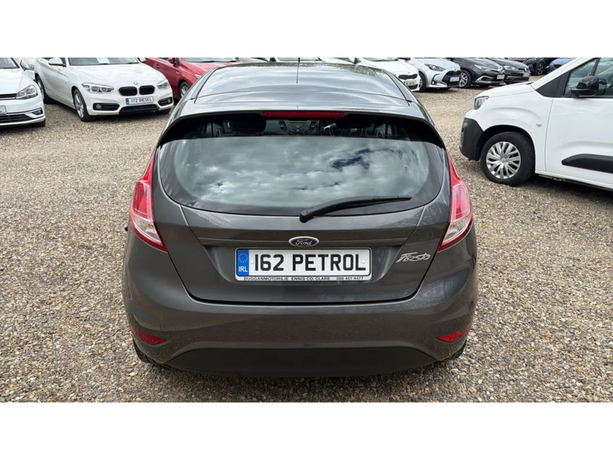 Ford Fiesta ZETEC - Image 5