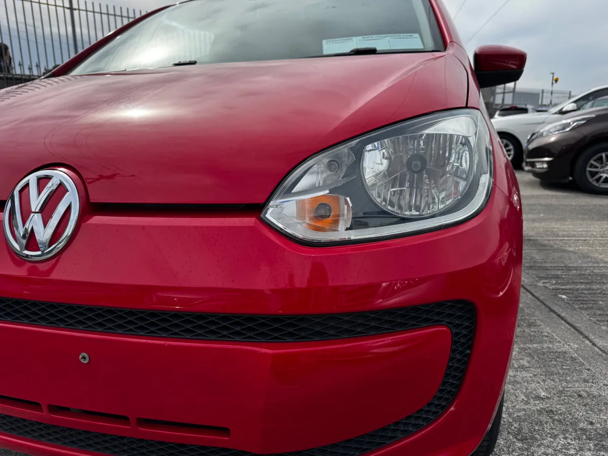 Volkswagen up! 2014 - Image 4