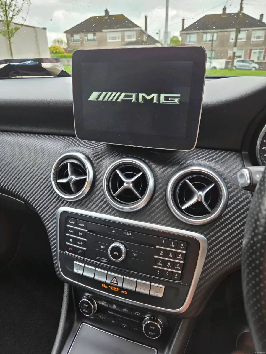 Mercedes A200 amg premium + automatic - Image 4