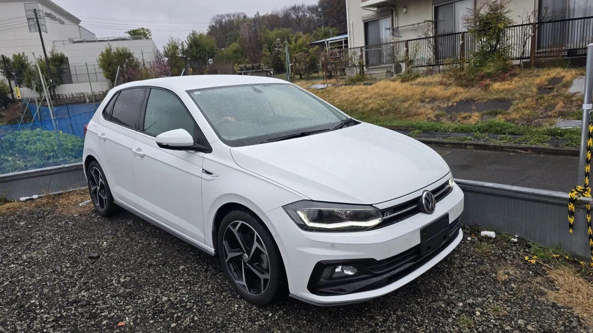 2019 Volkswagen polo R-line - Image 1
