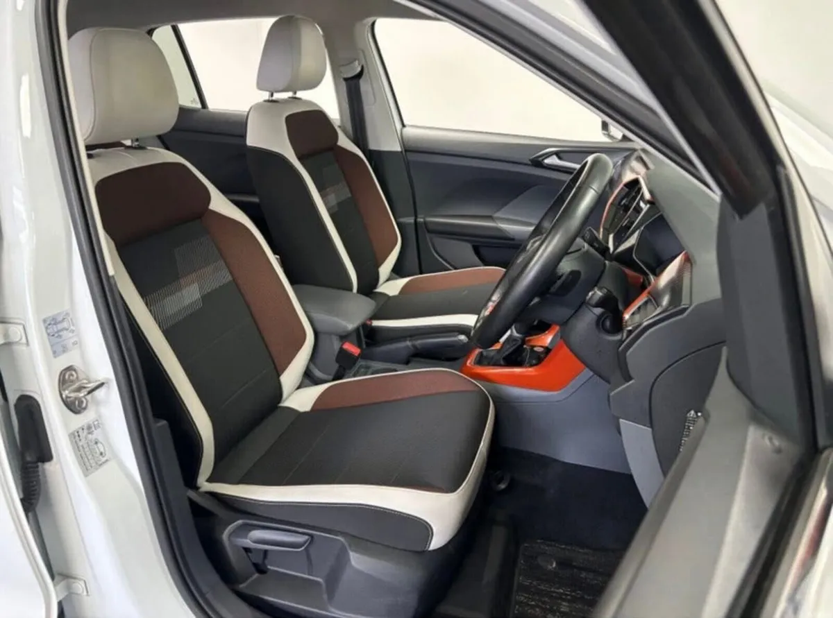 2021 Volkswagen T-Cross Automatic - Image 4