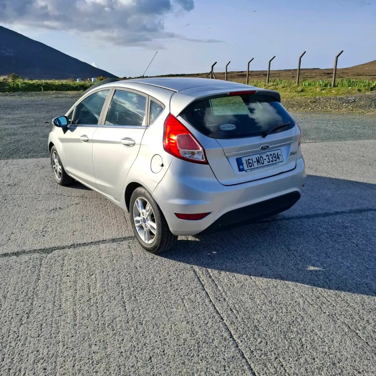 Car - Image 2
