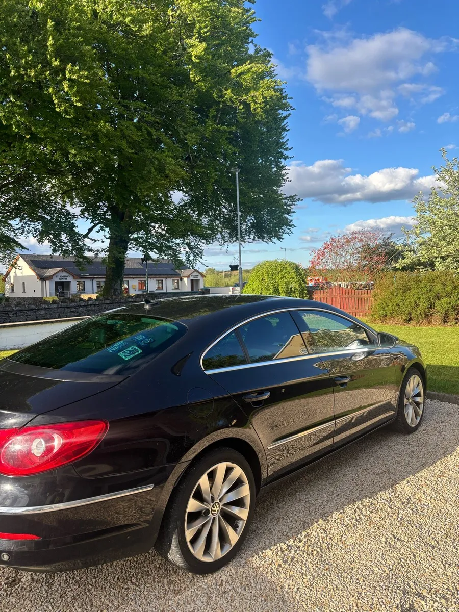 2011 Passat cc - Image 2