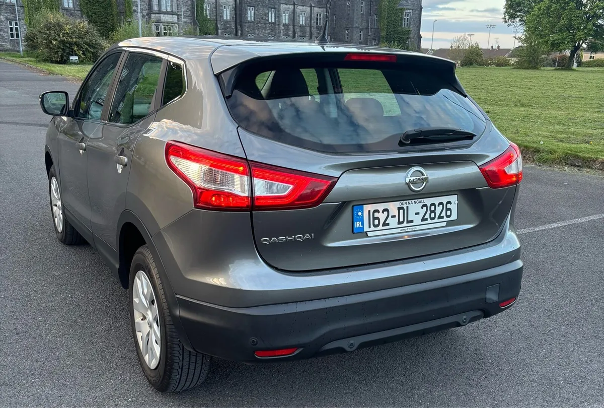 Nissan Qashqai 1.5 DCI Hi Spec - Image 4