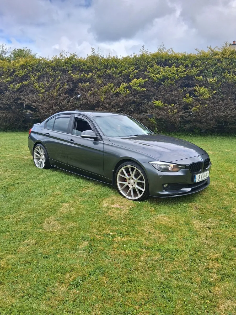 BMW 3-Series 2013 - Image 2